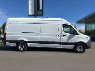 Mercedes-Benz eSprinter Cargo Van High Roof 2500 High Roof 170" RWD