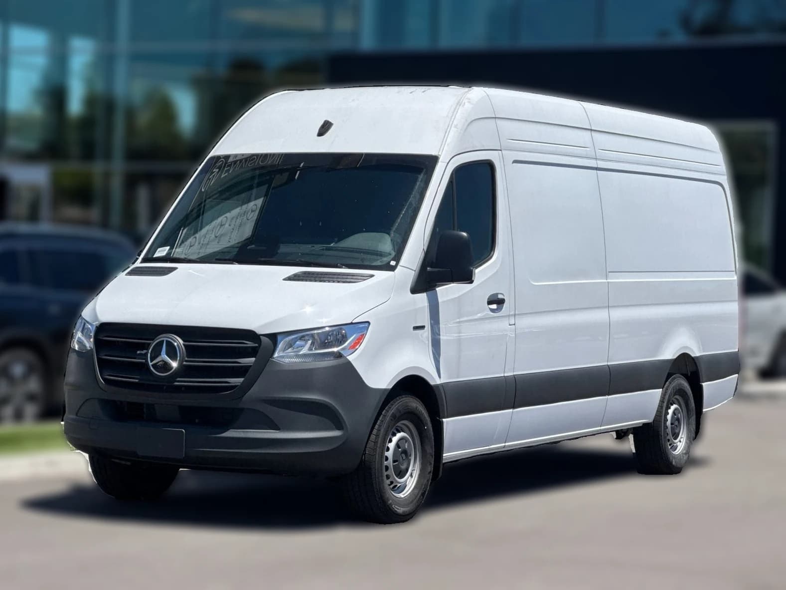 Mercedes-Benz eSprinter Cargo Van High Roof HO 2500 High Roof HO 170" RWD 2025 — side view