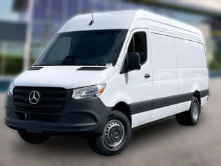 Mercedes-Benz Sprinter Cargo Van High Roof 4-Cyl Diesel HO 3500 High Roof I4 Diesel HO 170" RWD