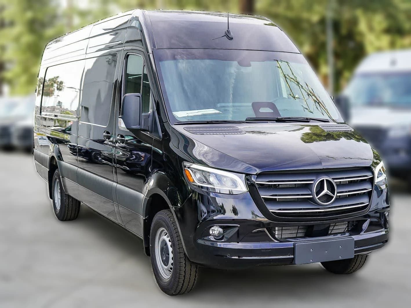 Mercedes-Benz Sprinter Cargo Van High Roof 4-Cyl Diesel HO 3500XD High Roof I4 Diesel HO 170" Extended RWD 2026 — side view
