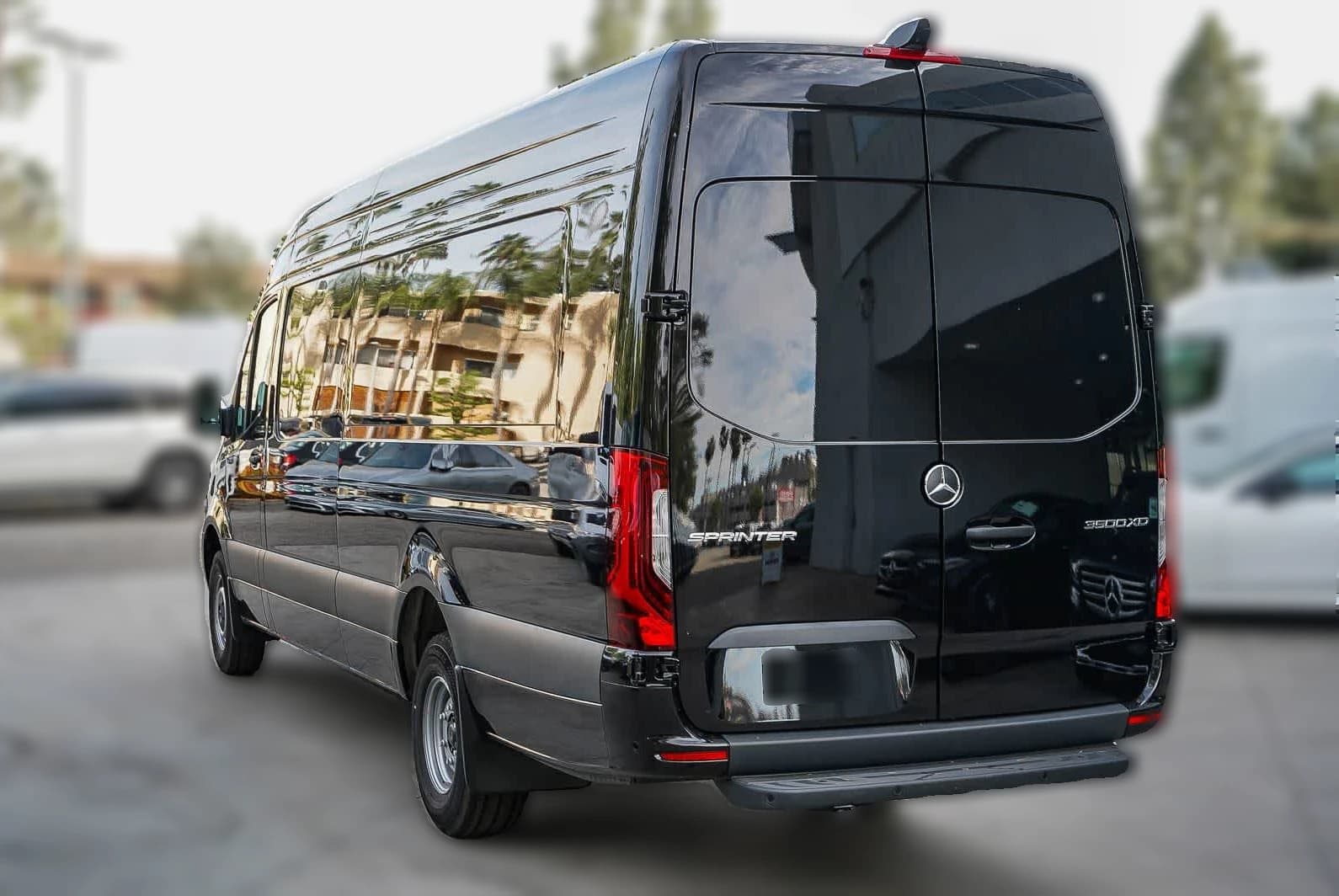 Mercedes-Benz Sprinter Cargo Van High Roof 4-Cyl Diesel HO 3500XD High Roof I4 Diesel HO 170" Extended RWD 2026 — side view