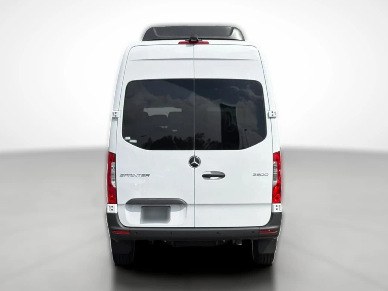 Mercedes-Benz Sprinter Passenger Van High Roof 4-Cyl Diesel 2500 High Roof I4 Diesel 170" RWD 2026 — side view