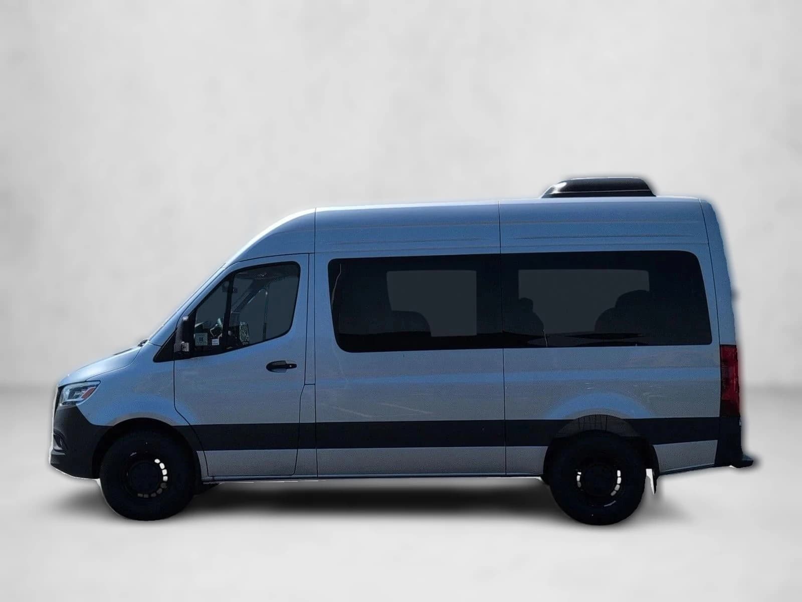 Mercedes-Benz Sprinter Passenger Van Standard Roof 4-Cyl Diesel HO 2500 Standard Roof I4 Diesel HO 144" RWD 2026 — side view