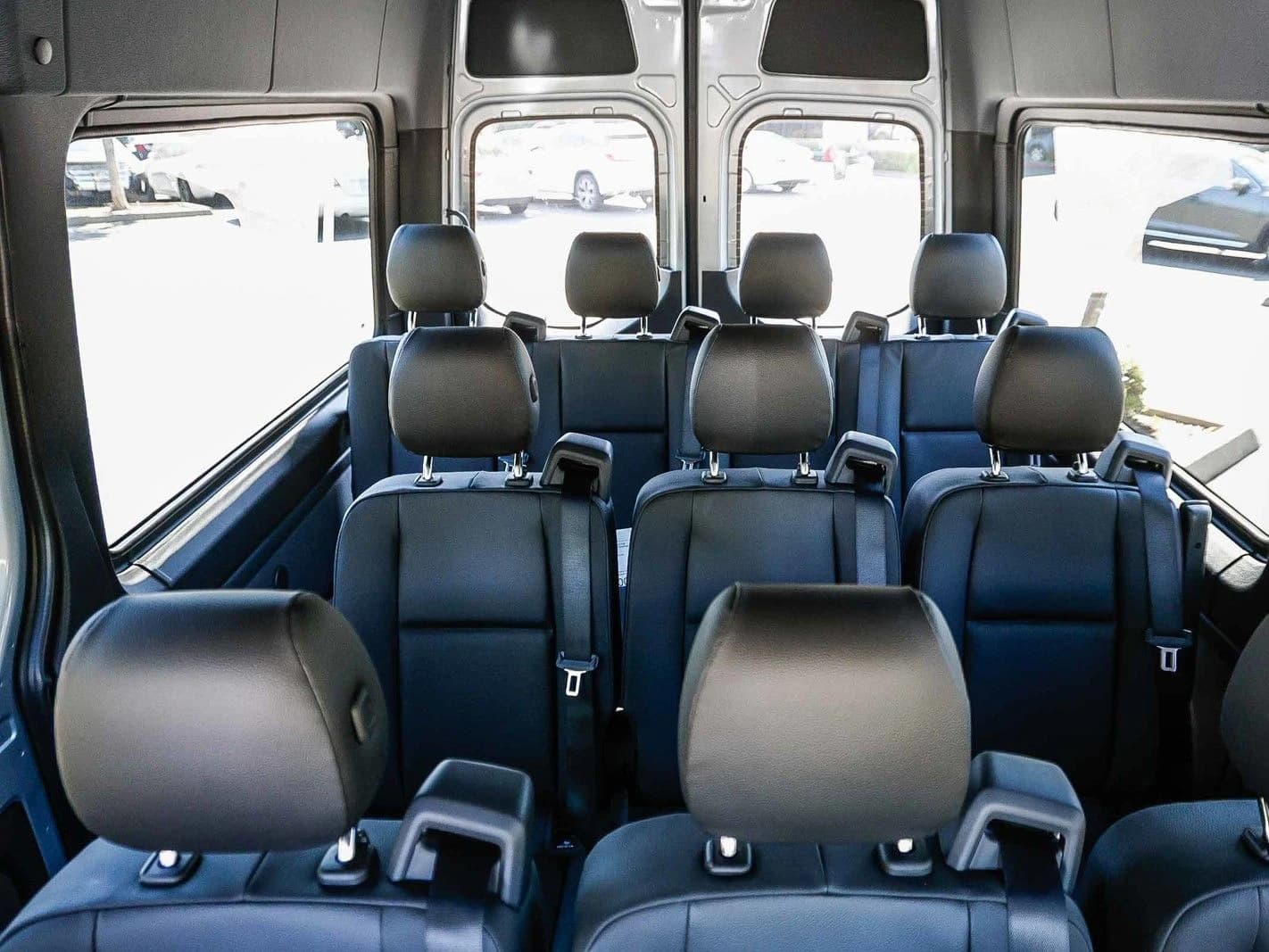 Mercedes-Benz Sprinter Passenger Van Standard Roof 4-Cyl Diesel HO 2500 Standard Roof I4 Diesel HO 144" RWD 2025 — side view
