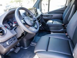Mercedes-Benz Sprinter Passenger Van Standard Roof 4-Cyl Diesel HO 2500 Standard Roof I4 Diesel HO 144" RWD 2025 — side view