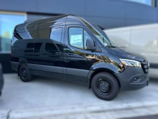 Mercedes-Benz Sprinter Passenger Van Standard Roof 4-Cyl Diesel HO 2500 Standard Roof I4 Diesel HO 144" RWD