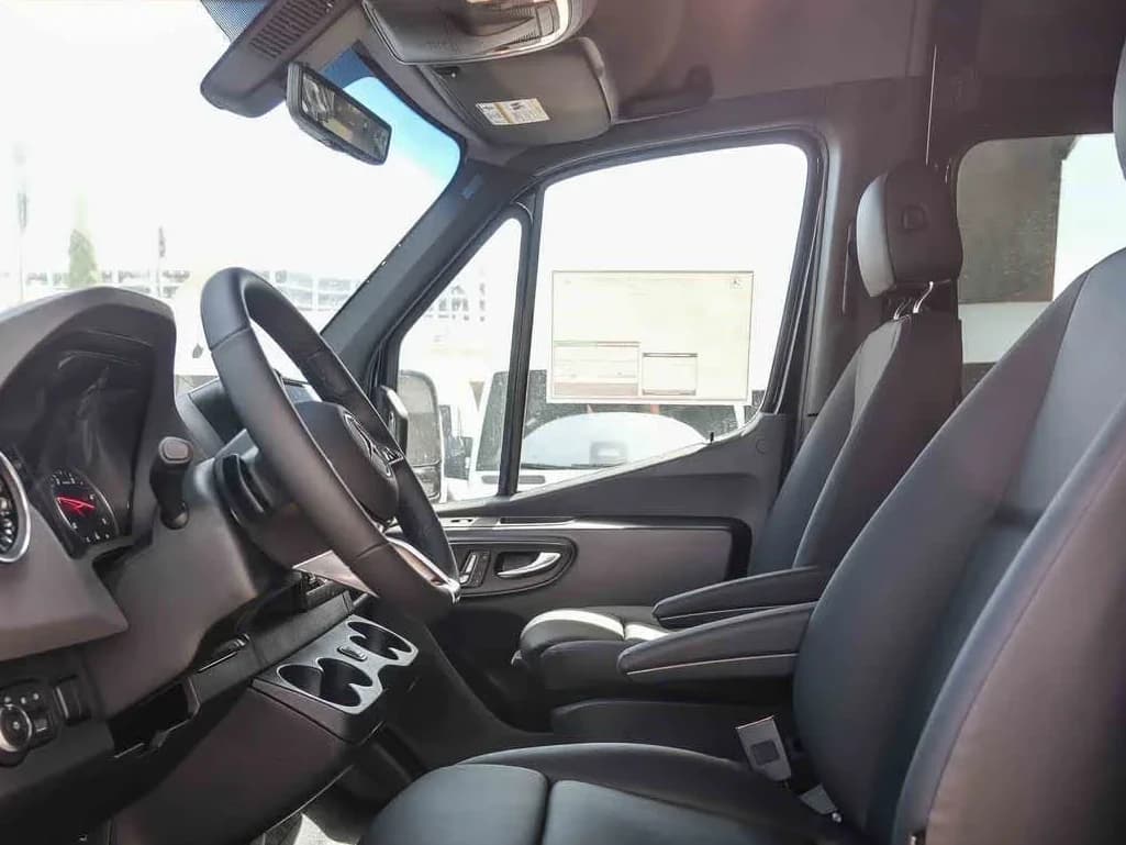 Mercedes-Benz Sprinter Passenger Van Select 2500 Standard Roof I4 Diesel HO 144" AWD 2026 — side view