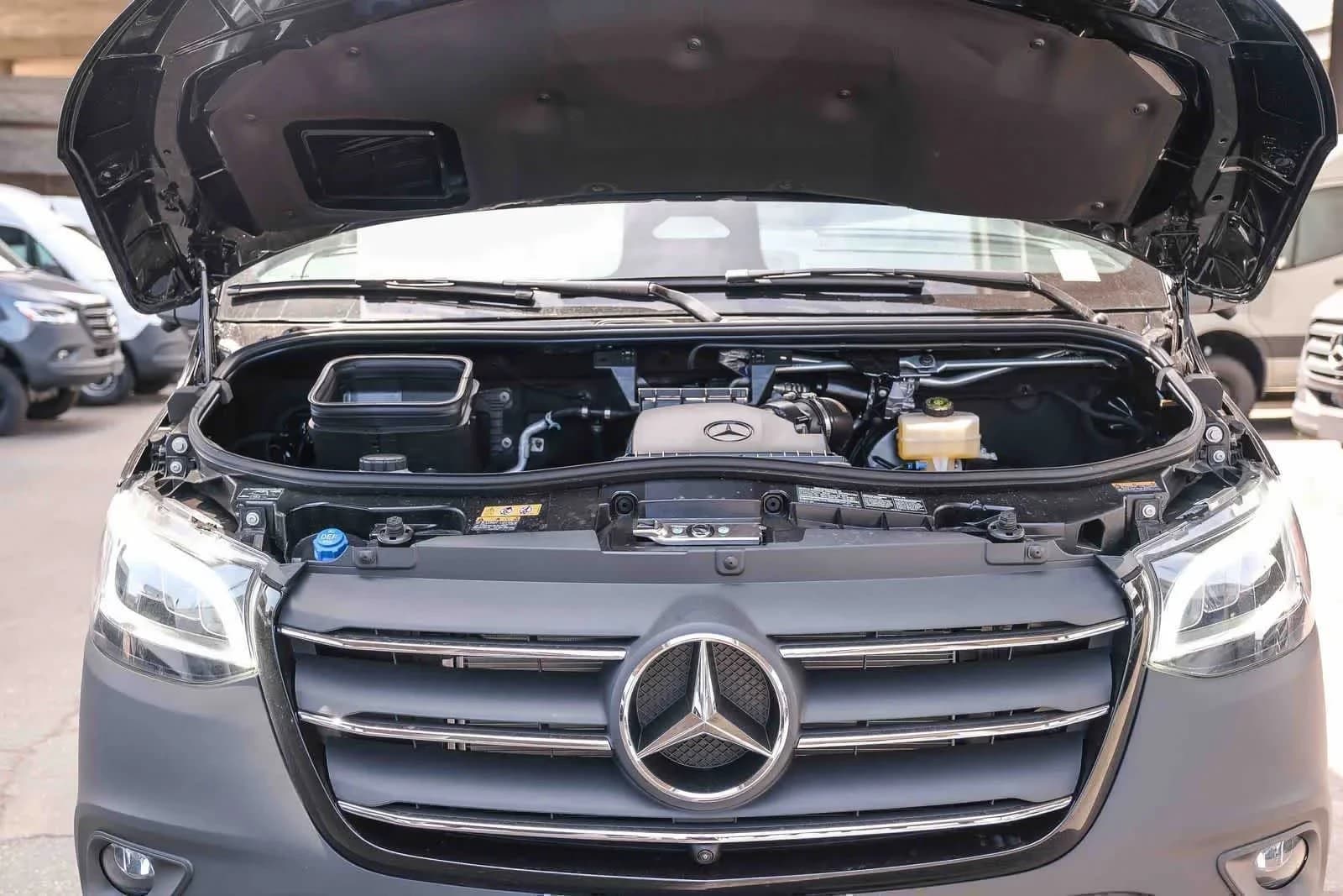 Mercedes-Benz Sprinter Passenger Van Select 2500 Standard Roof I4 Diesel HO 144" AWD 2026 — side view