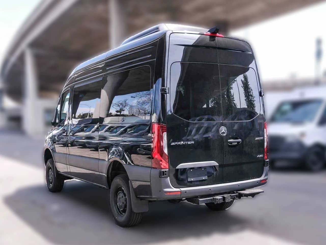 Mercedes-Benz Sprinter Passenger Van Select 2500 Standard Roof I4 Diesel HO 144" AWD 2026 — side view