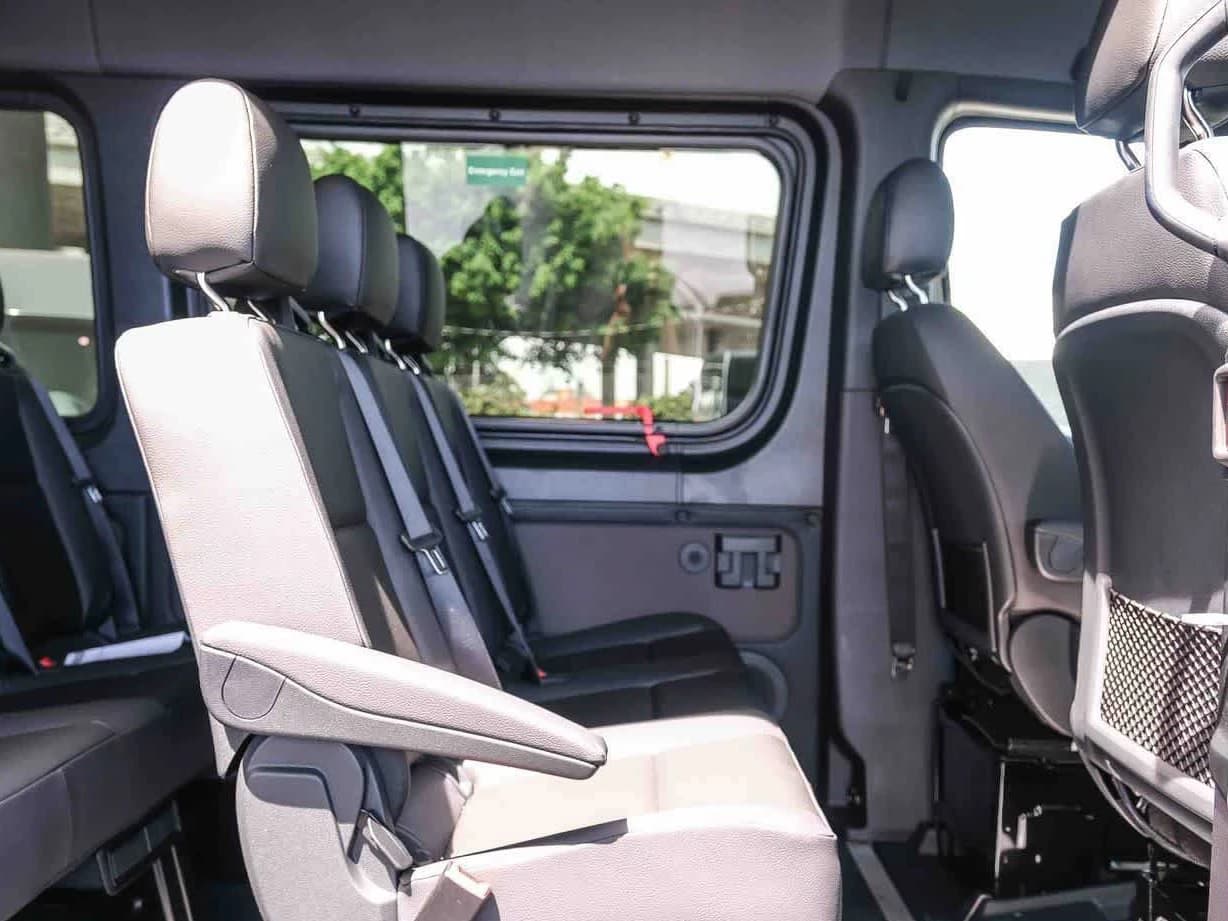 Mercedes-Benz Sprinter Passenger Van Select 2500 Standard Roof I4 Diesel HO 144" AWD 2026 — side view