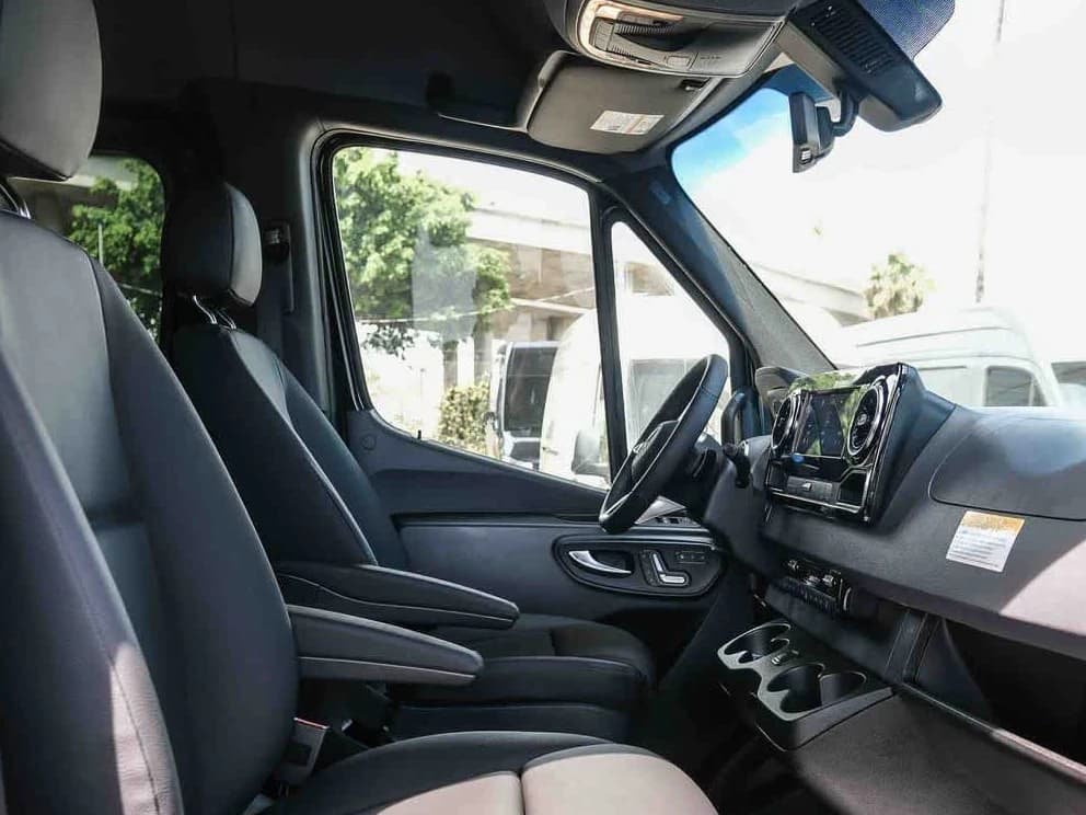 Mercedes-Benz Sprinter Passenger Van Select 2500 Standard Roof I4 Diesel HO 144" AWD 2026 — side view