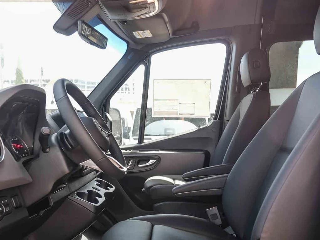 Mercedes-Benz Sprinter Passenger Van Select 2500 Standard Roof I4 Diesel HO 144" AWD 2026 — side view