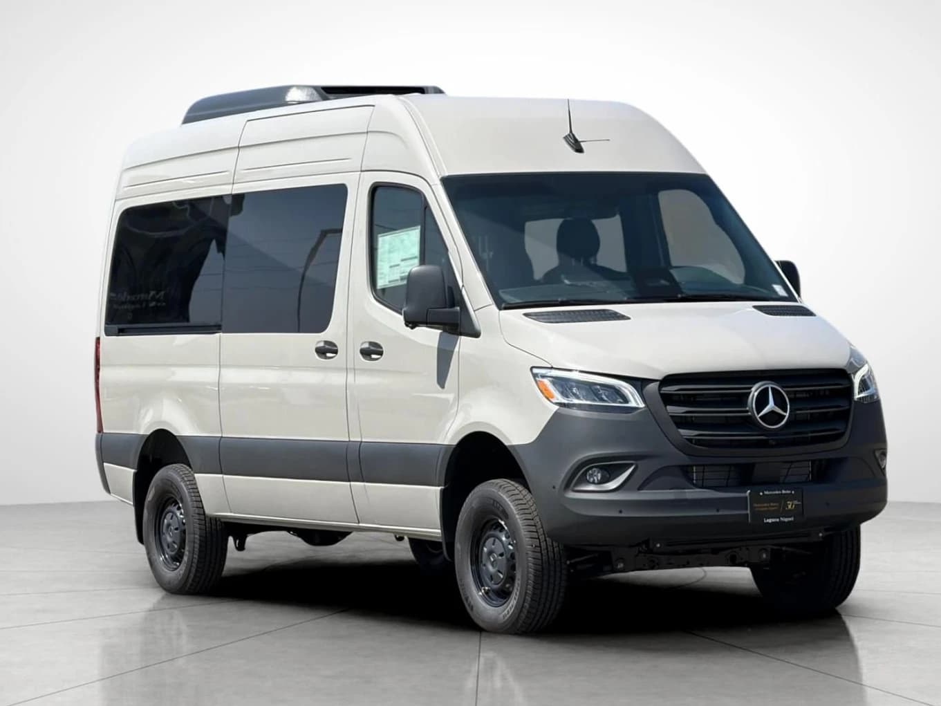 Mercedes-Benz Sprinter Passenger Van Standard Roof 4-Cyl Diesel HO 2500 Standard Roof I4 Diesel HO 144" AWD 2026 — side view