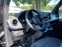 Mercedes-Benz Sprinter Passenger Van High Roof 4-Cyl Diesel HO 2500 High Roof I4 Diesel HO 170" RWD 2026 — side view