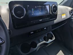 Mercedes-Benz Sprinter Passenger Van High Roof 4-Cyl Diesel HO 2500 High Roof I4 Diesel HO 170" RWD 2025 — side view