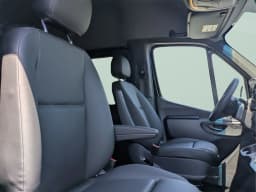 Mercedes-Benz Sprinter Passenger Van High Roof 4-Cyl Diesel HO 2500 High Roof I4 Diesel HO 170" RWD 2025 — side view