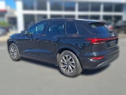 Audi Q6 e-tron Premium quattro 2027 — side view