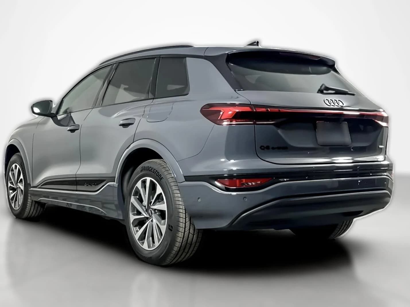 Audi Q6 e-tron Premium quattro 2027 — side view