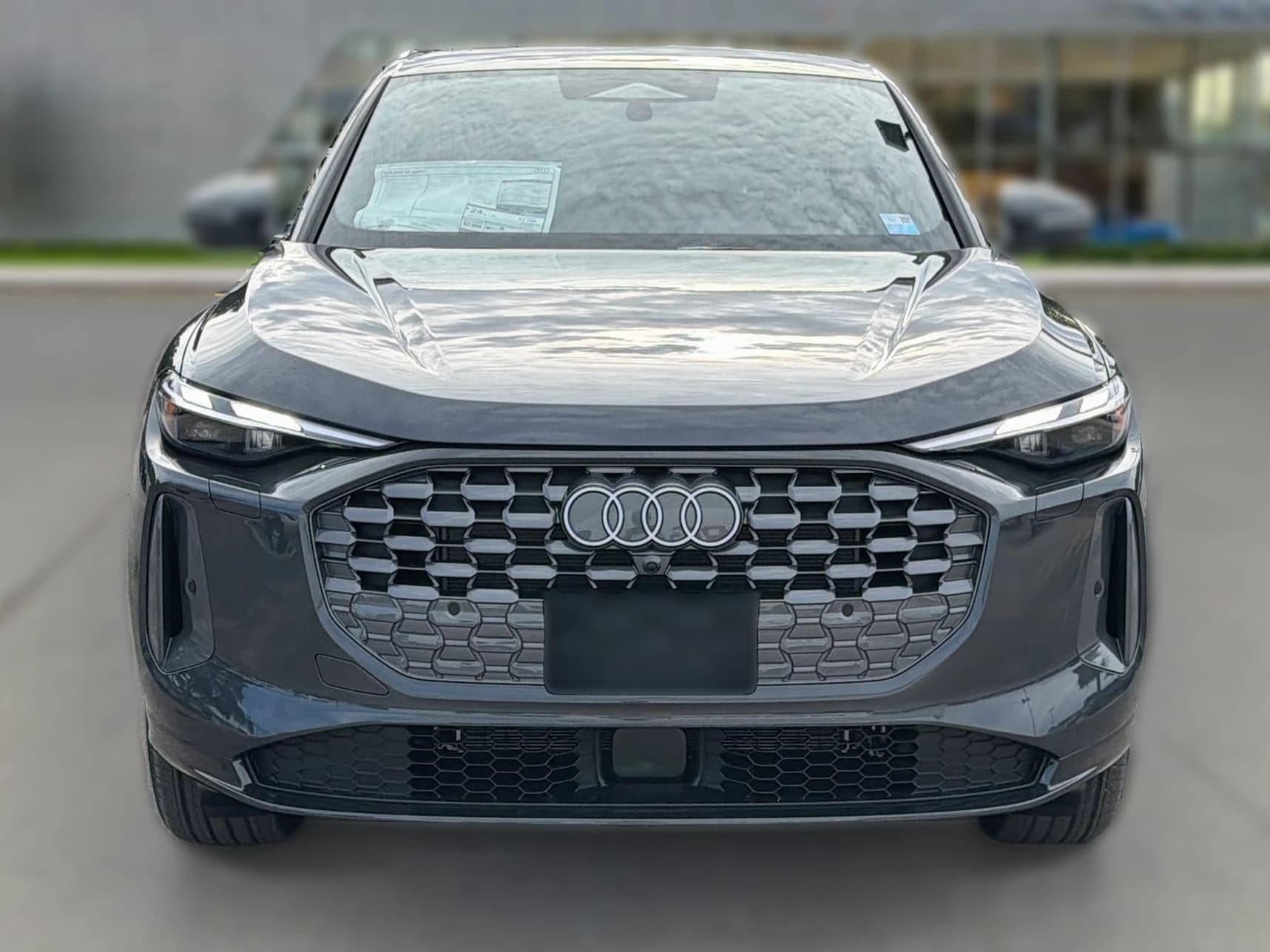 Audi Q5 Premium 2.0 TFSI quattro 2026 — side view