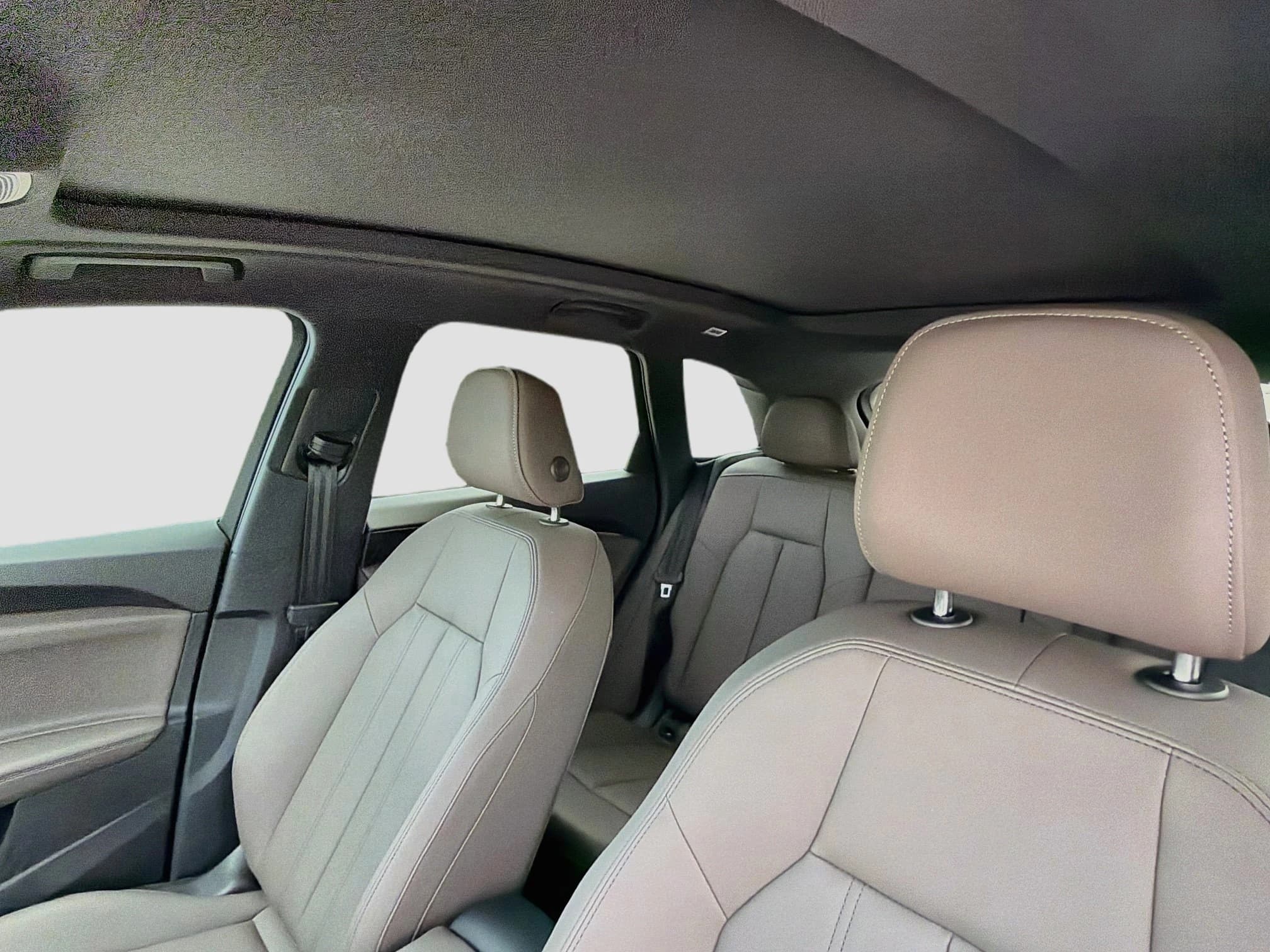 Audi Q5 Premium 2.0 TFSI quattro 2026 — side view