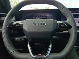 Audi SQ5 Premium Plus 3.0 TFSI quattro 2026 — side view