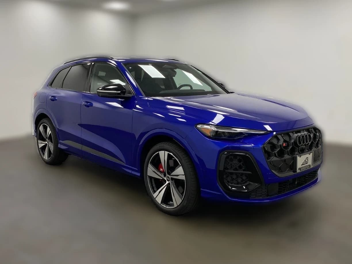 Audi SQ5 Prestige 3.0 TFSI quattro 2026 — side view