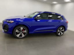 Audi SQ5 Prestige 3.0 TFSI quattro 2026 — side view