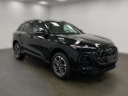 Audi Q5 Premium 2.0 TFSI quattro 2026 — side view