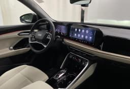 Audi Q5 Premium 2.0 TFSI quattro 2026 — side view