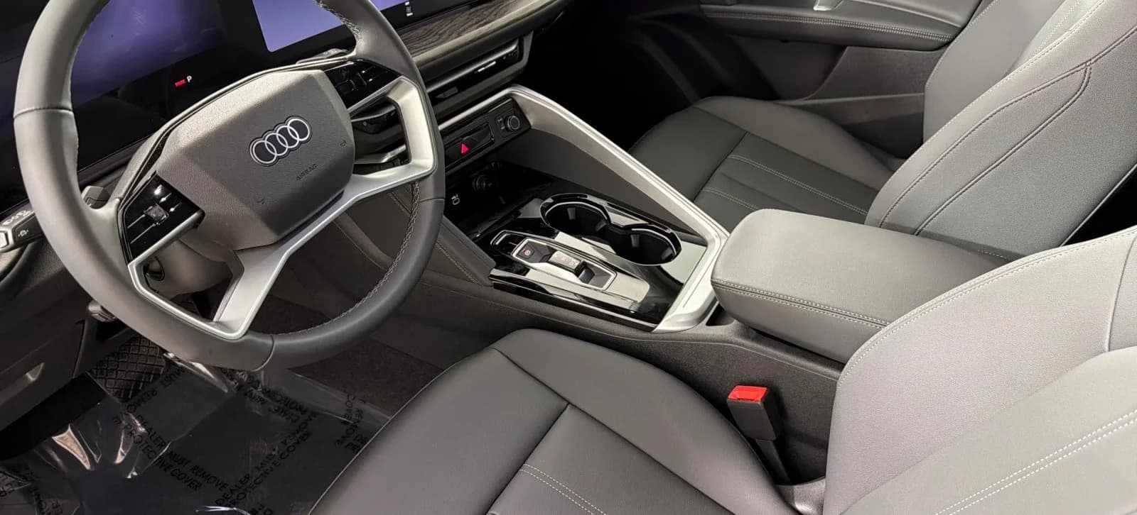 Audi Q5 Premium 2.0 TFSI quattro 2026 — side view