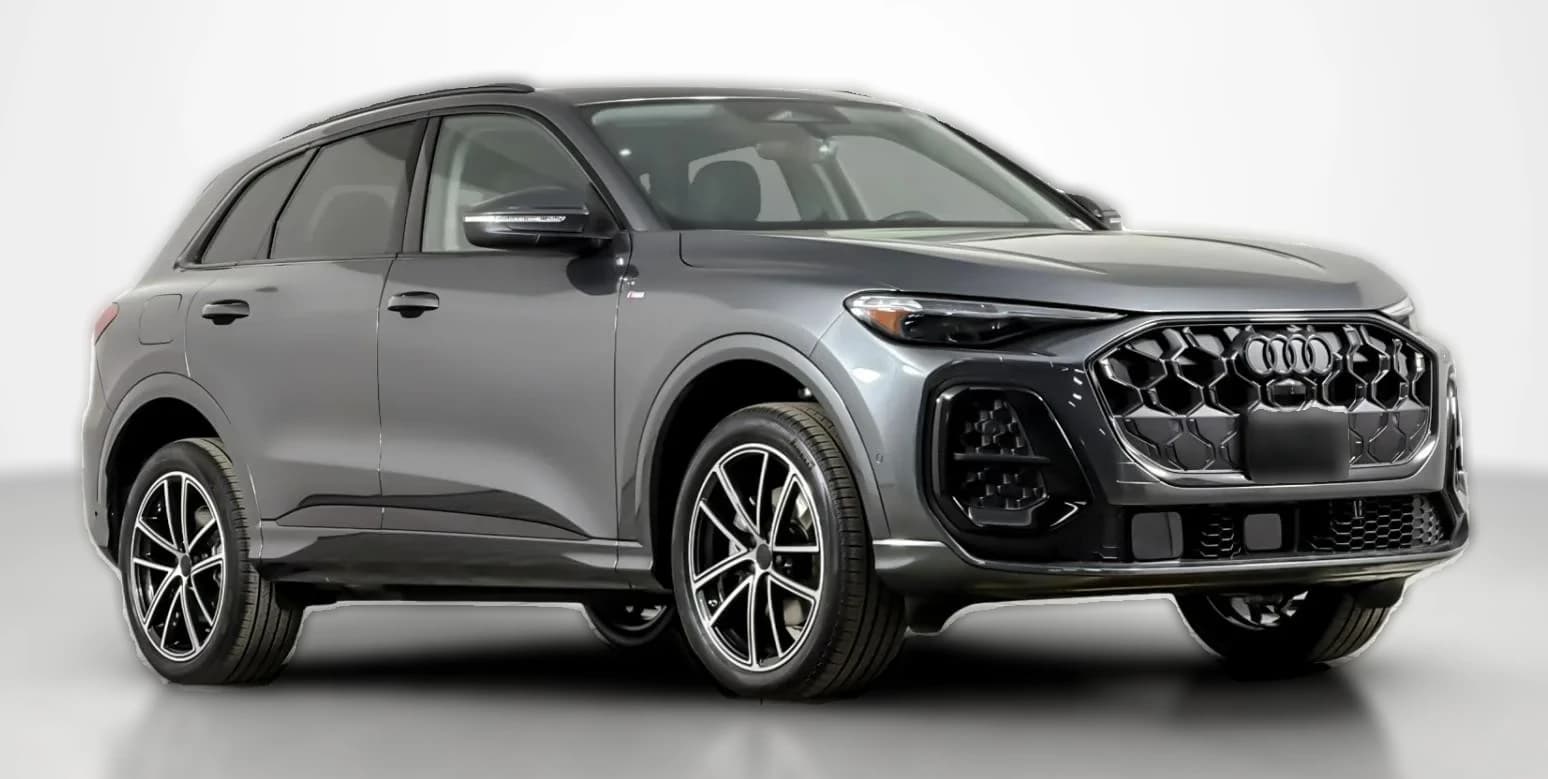 Audi Q5 Premium Plus 2.0 TFSI quattro 2026 — side view