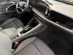 Audi Q5 Premium Plus 2.0 TFSI quattro 2026 — side view