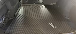 Audi Q5 Premium Plus 2.0 TFSI quattro 2026 — side view