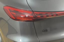Audi Q5 Premium Plus 2.0 TFSI quattro 2026 — side view