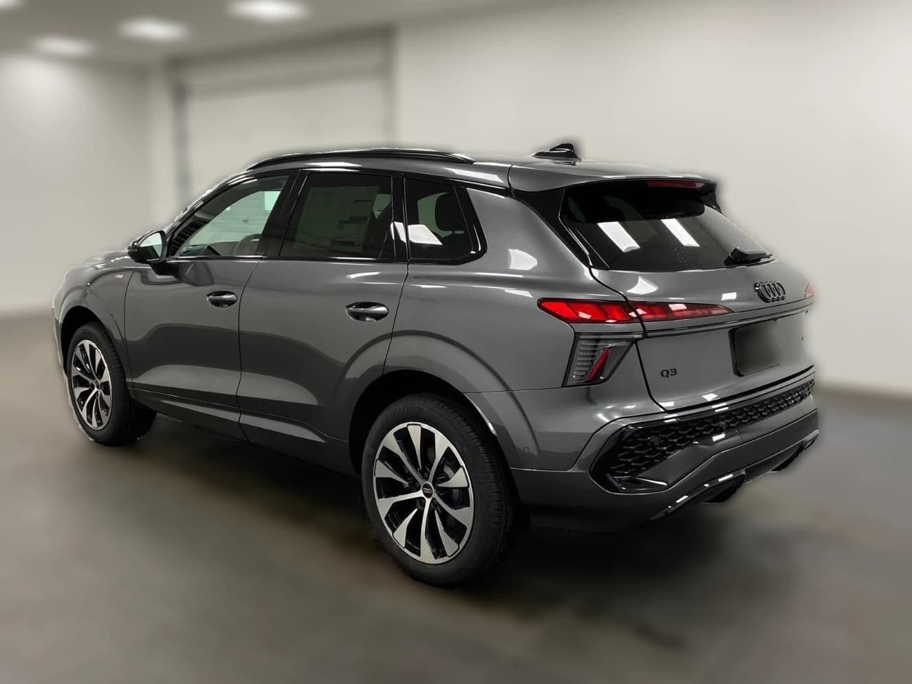 Audi Q3 S line quattro 2026 — side view