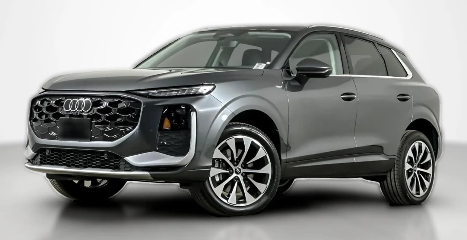 Audi Q3 S line quattro 2026 — side view