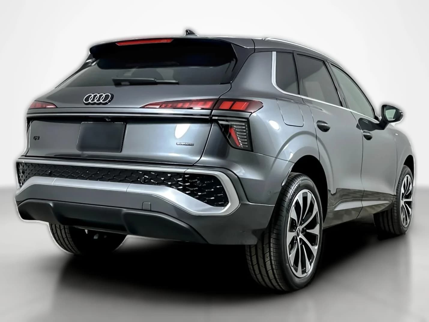 Audi Q3 S line quattro 2026 — side view