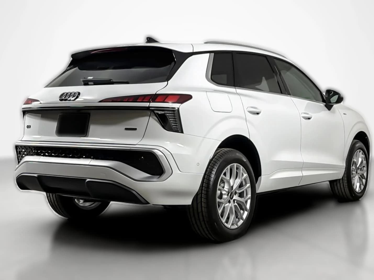Audi Q3 S line quattro 2026 — side view