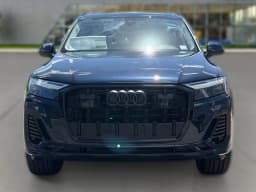 Audi Q7 Premium 45 quattro 2026 — side view