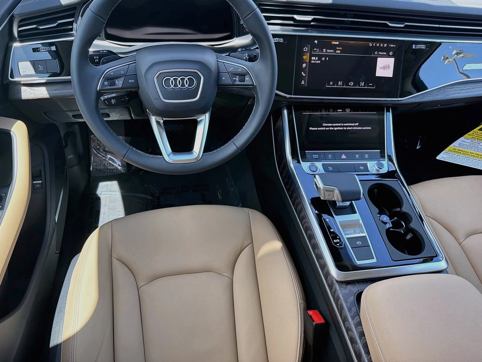 Audi Q7 Premium 45 quattro 2026 — side view