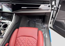 Audi SQ8 Premium Plus quattro 2026 — side view
