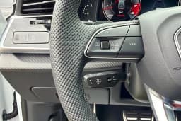 Audi SQ8 Premium Plus quattro 2026 — side view