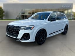 Audi SQ7 Premium Plus quattro 2026 — side view