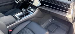 Audi SQ7 Premium Plus quattro 2026 — side view