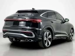 Audi SQ5 Sportback Premium Plus 3.0 TFSI quattro 2026 — side view