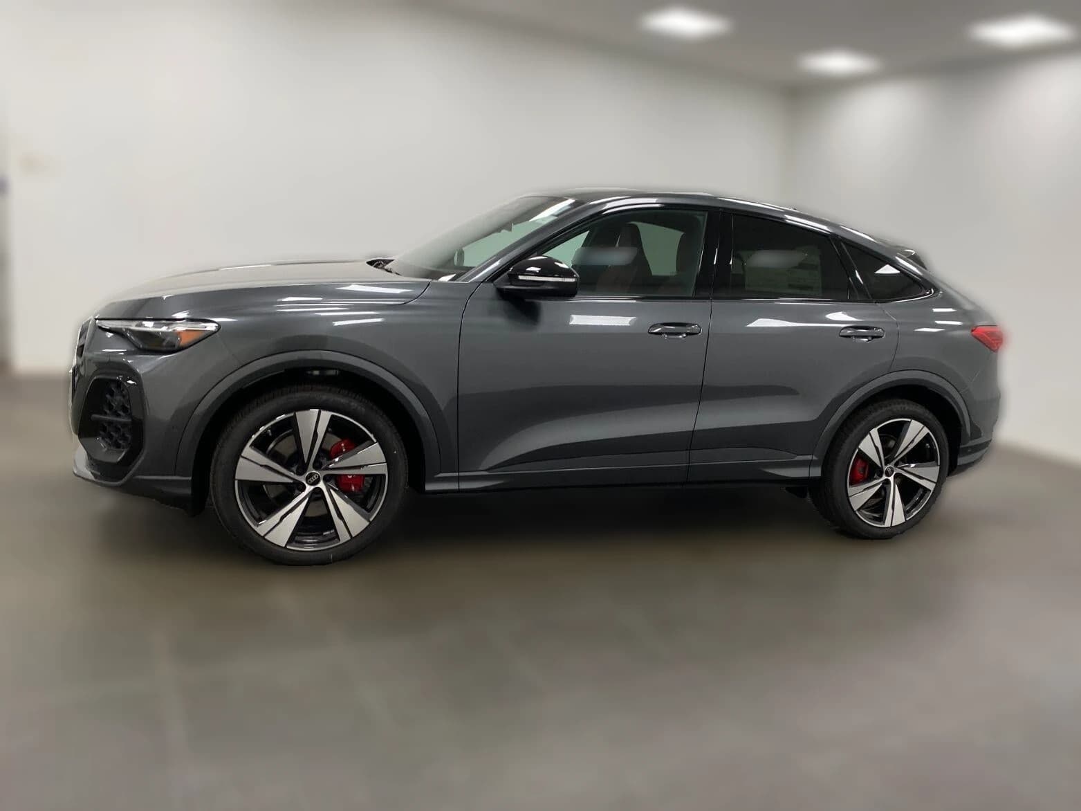 Audi SQ5 Sportback Premium Plus 3.0 TFSI quattro 2026 — side view
