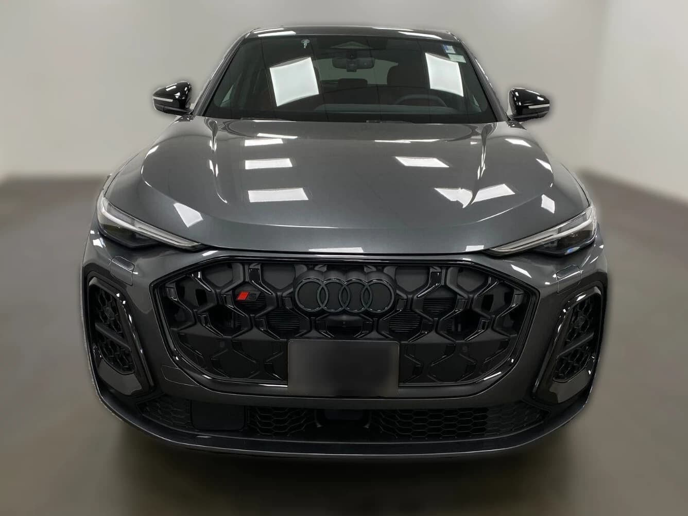 Audi SQ5 Sportback Premium Plus 3.0 TFSI quattro 2026 — side view