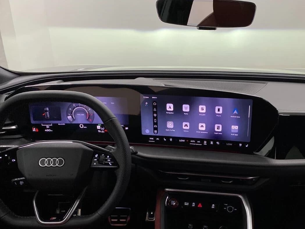 Audi SQ5 Sportback Premium Plus 3.0 TFSI quattro 2026 — side view