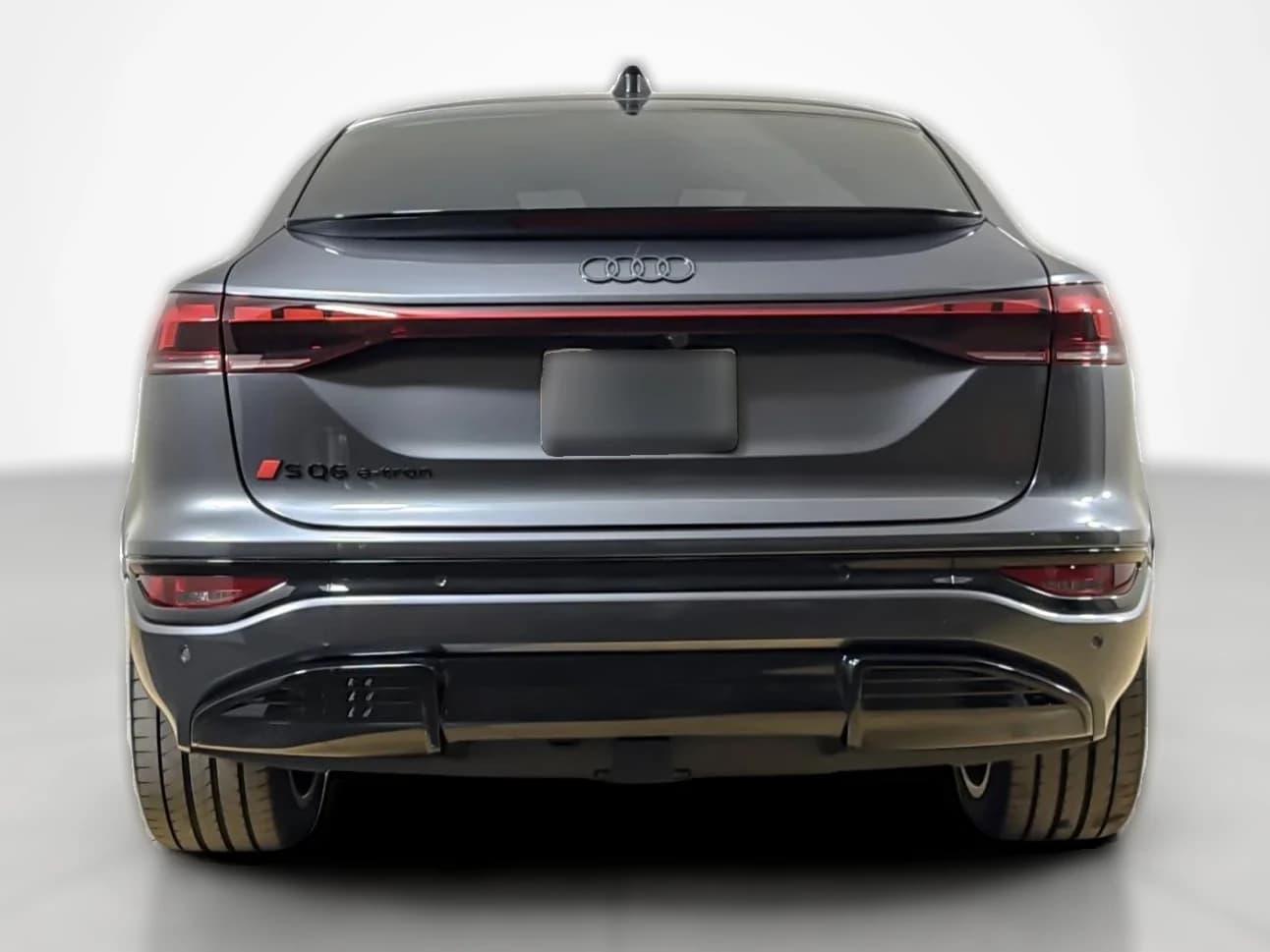 Audi SQ6 e-tron Sportback Premium Plus quattro 2027 — side view