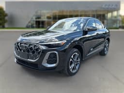 Audi Q5 Sportback Premium 2.0 TFSI quattro 2026 — side view